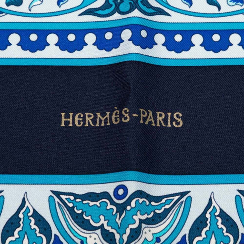 HERMES Blue Silk Scarf - Picture 5 of 9